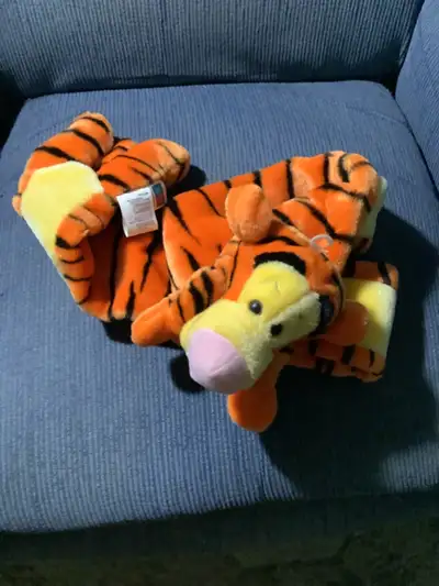 Tigger Scarf. New, View more