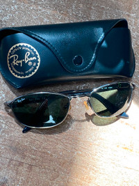 Vintage Ray-Ban Sunglasses RB 3023 W2962