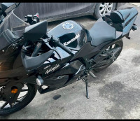 Kawasaki ninja 250 for sale  model 2010