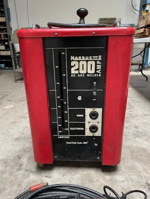 Arc Welder in Power Tools in Portage la Prairie - Image 3