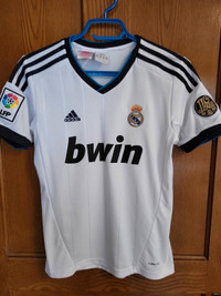 Real Madrid 2012-13 Addidas Home Jersey Boys Medium
