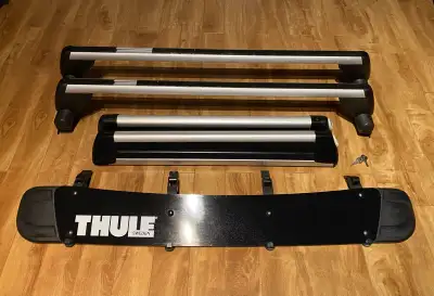 Barres de toit + racks à ski OEM VW MK4 Vient avec déflecteur Thule Pour jetta ou golf mk4 Vient ave...