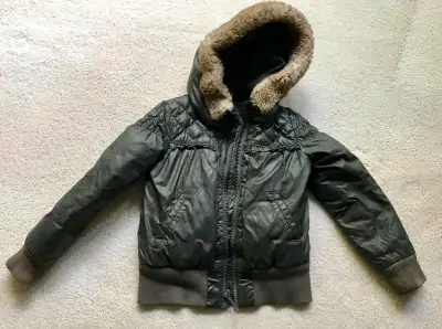 OFFERS!! Kids Spring/fall  jacket girls puffy bomber size 8/10, View more