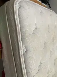 Single bed mattress (thick)