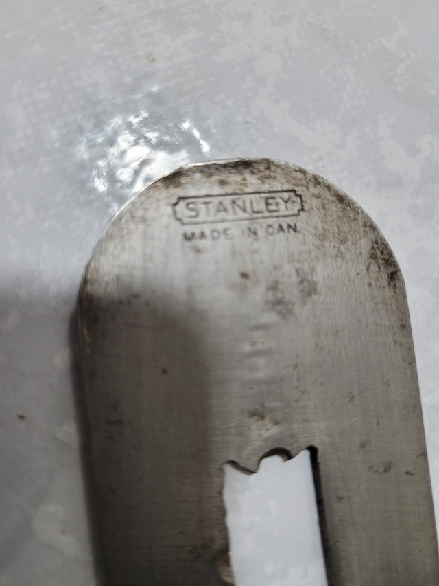VINTAGE STANLEY WOOD PLANE BLADE. STANLEY PLANE BLADE. in Hand Tools in City of Toronto - Image 4