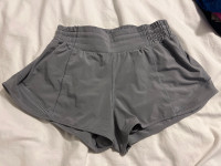 Lululemon Hotty Hot Short 2.5”