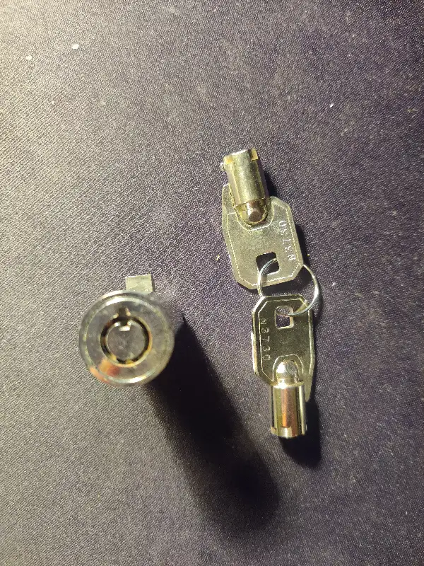 ★★VENDING MACHINE LOCK★★ in Other Business & Industrial in Delta/Surrey/Langley - Image 3