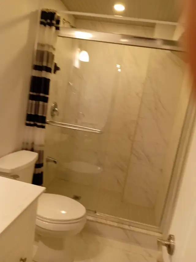 Basement for rent in milton in Room Rentals & Roommates in Oakville / Halton Region - Image 7