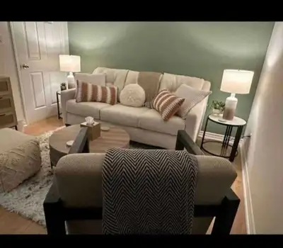 Therapy / Office Space for Rent – Downtown Whitby Beautiful, cozy office available for sublease in d...