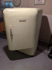 1950's Westinghouse Refrigerator