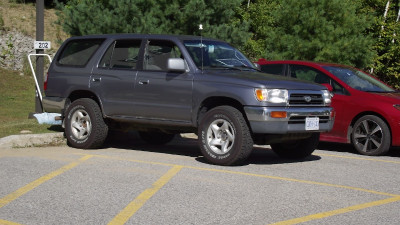 Looking for Toyota 4-Runners or pickup trucks for parts