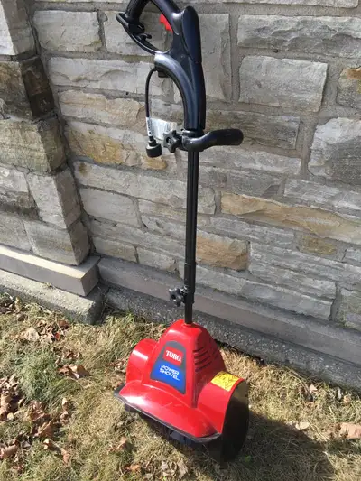 Toro Power Shovel - Electric Snow Blower, 12 inch, 7.5 amps, Model No. 38361, Rarely used, like new,...