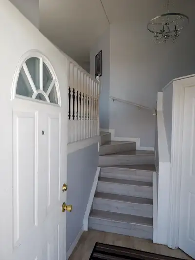 Seeking financially stable people to share a nice 3-bedroom home with 1 other person; prefer long-te...
