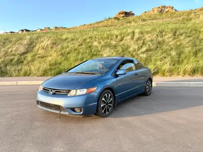 - Active Status - 1.8L V-Tec V4 - Alberta Registered - No Mechanical issues, No Leaks - Very Minor h...