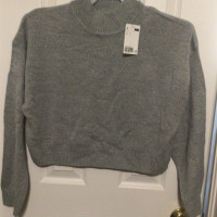 Women long sleeve sweater, size small