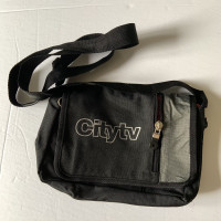 Citytv Small Messenger Bag