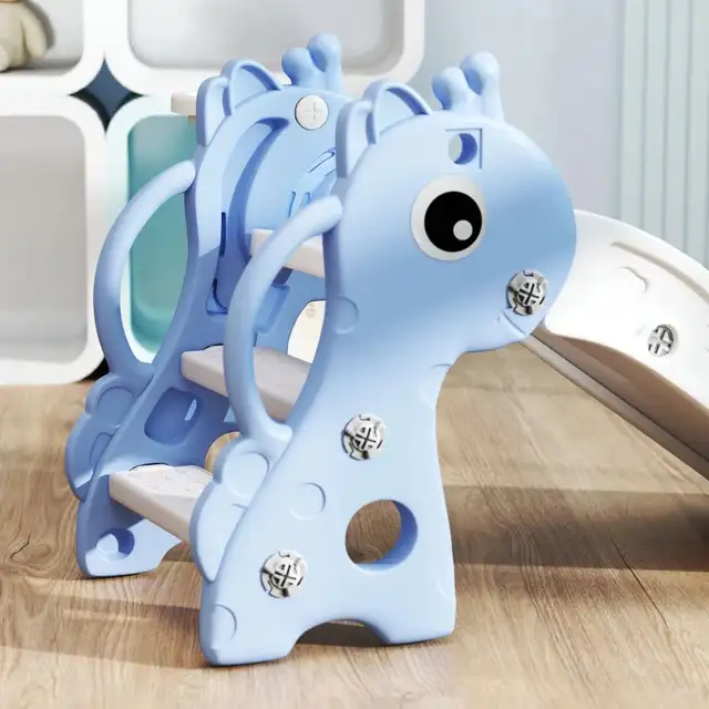 3 in 1 Toddler Slide for Age 1-3. Giraffe Design, Blue in Toys in Markham / York Region - Image 9