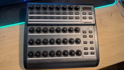 Behringer BCR2000 B-Control Rotary midi controller, View more