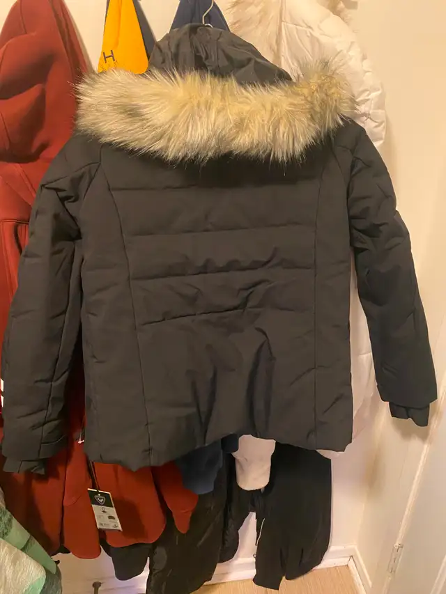 Rossignol Girls' Ski Snowboard Winter Jacket in Ski in Oakville / Halton Region - Image 8