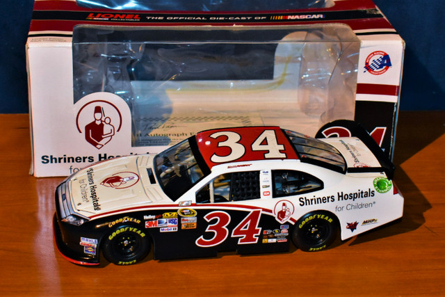 Roush Racing 1/24 Scale NASCAR Diecasts in Arts & Collectibles in Bedford - Image 2