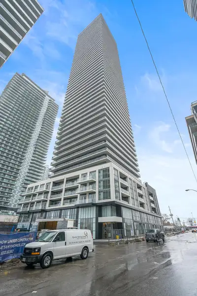 1 bed 1 bath “Vita-on-the-Lake” condo unit in Toronto for rent; $2000/Month. • Located in City of To...