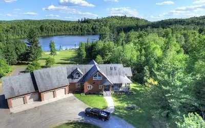 5 bedroom 4 bath PET-FREE cottage for vacation rental, View more