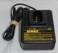 DeWalt DW9106 Universal Battery Charger 7.2V – 14.4V