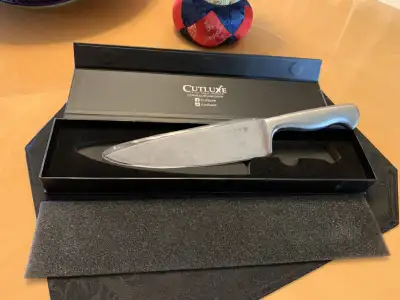 8" CUTLUXE CHEF KNIFE NEVER USED STILL IN BOX, View more