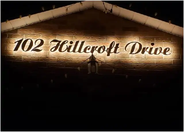 LED Script Number Home Address Cursive Custom Letter Light Sign in Outdoor Décor in Markham / York Region - Image 9
