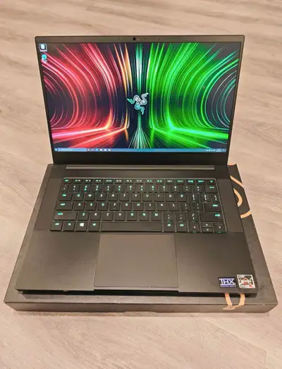 Razer Blade 14 (RTX 3070) as new, View more