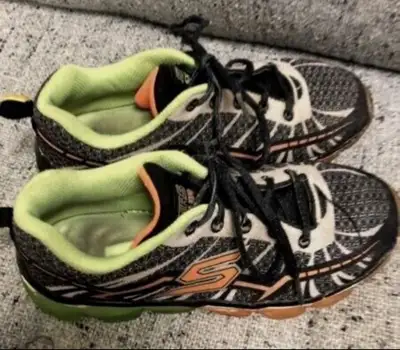 Boys Sneakers (Sketchers) for sale. Size 4, View more