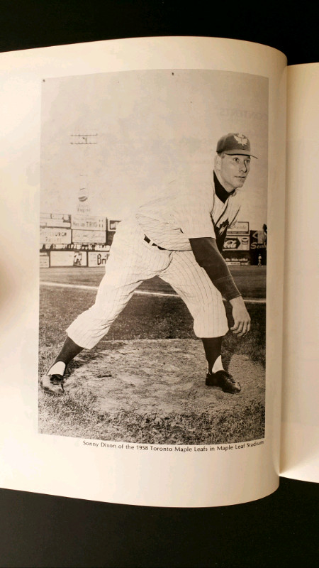 1983 The Story of Baseball in Canada/ Sports/ blueJays book  in Textbooks in City of Toronto - Image 3