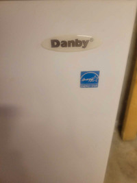 White Danby Mini Fridge with Mini Freezer 