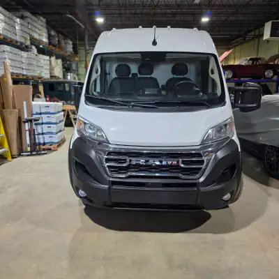 • High Roof • Extended Length • 106,000 KMS – No Accidents • 159” Wheelbase Extended High Roof • 3.6...