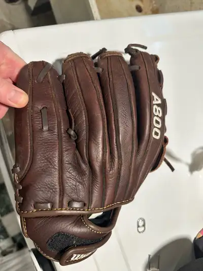 Wilson A800 Baseball Glove, View more