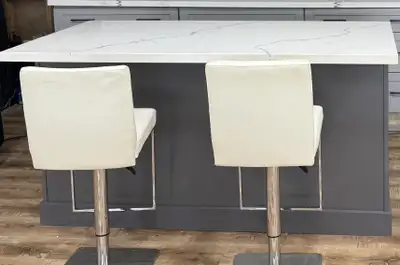 Showroom Model for sale. We are renovating and that means huge saving for this incredible kitchen is...
