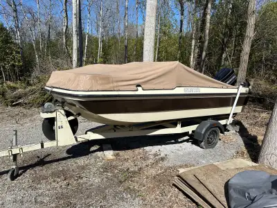 1995 Fishing Boat Fishing boat Fishing platform up front Fish finder 80 merc engine Trolling motor m...