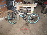VINTAGE' HUFFY' BMX BICYCLE FOR SALE
