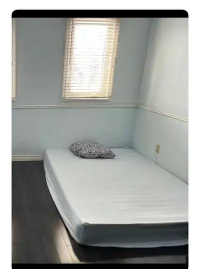 Private or shared bedroom available starting 1-Sep. short term is also fine. Separate single mattres...