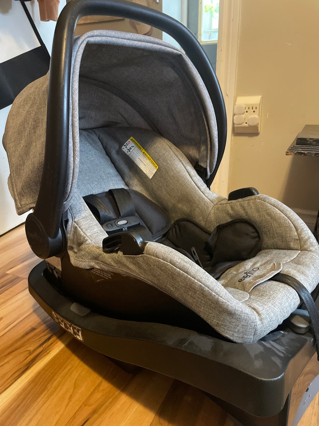 Evenflow car seat  in Strollers, Carriers & Car Seats in City of Halifax