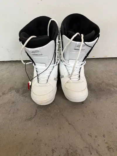Snowboard boots, View more