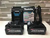 2x Batteries 40v 2.5ah Makita + Chargeur Rapide DC40RC -NEUF-