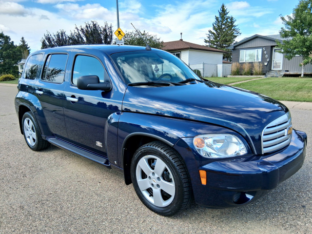 Chevrolet HHR in Cars & Trucks in Edmonton - Image 4