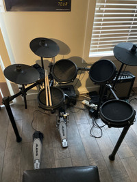 Alesis electric drum kit 