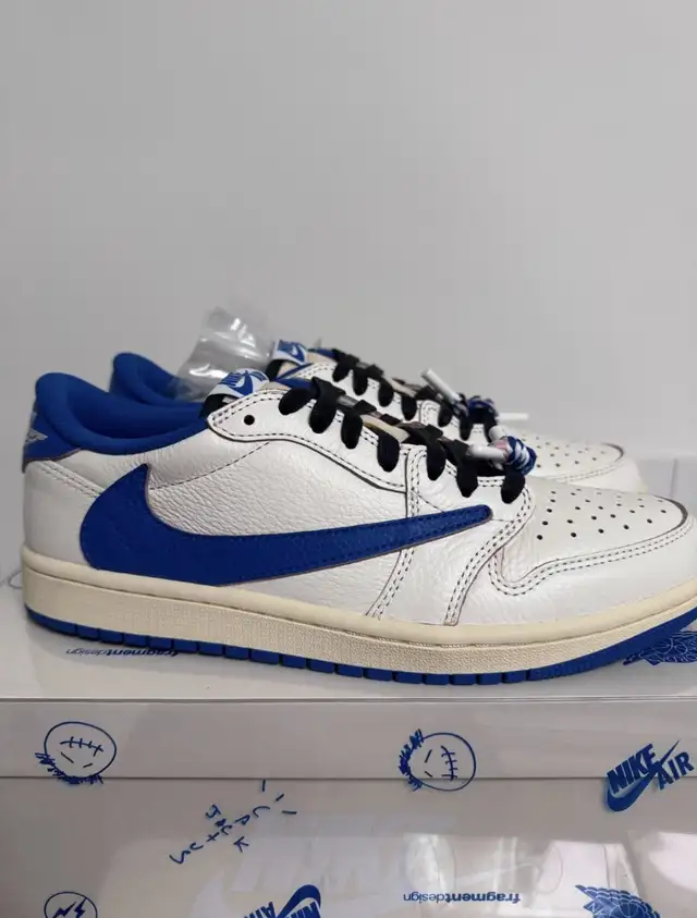 Jordan 1 Low Travis Scott Fragment Sail Military Blue in Men's Shoes in Mississauga / Peel Region - Image 2
