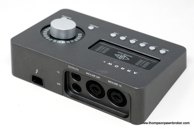 ARROW UAD2 THUNDERBOLT 3 AUDIO INTERFACE & BOX in Other in Hamilton - Image 4