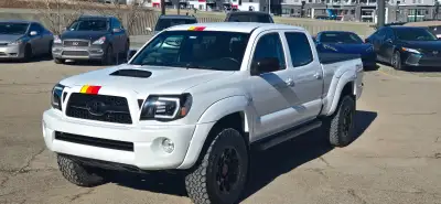 2011 Toyota Tacoma  4X4 TRD sport, View more