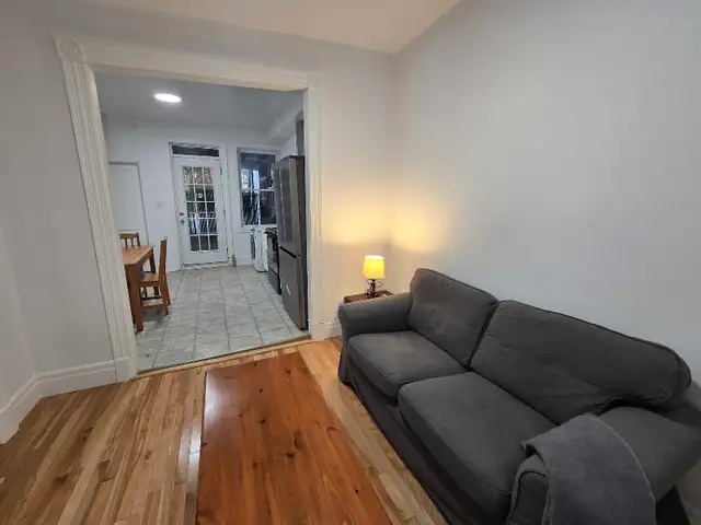 Plateau Spacious 5 and half for rent, furnished in Long Term Rentals in City of Montréal - Image 6