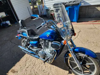 New front/rear tires ,brakes and rotors, rebuilt carbs ,new battery. Ready to ride