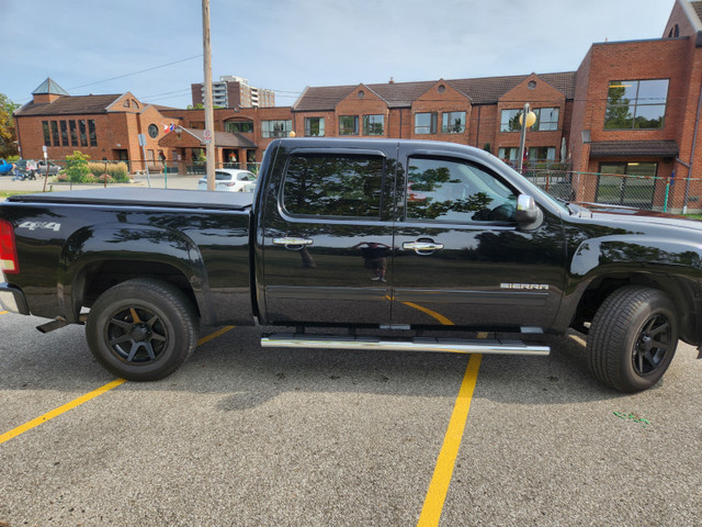 2012 GMC Sierra LSE 4x4 Crew Cab in Cars & Trucks in Mississauga / Peel Region